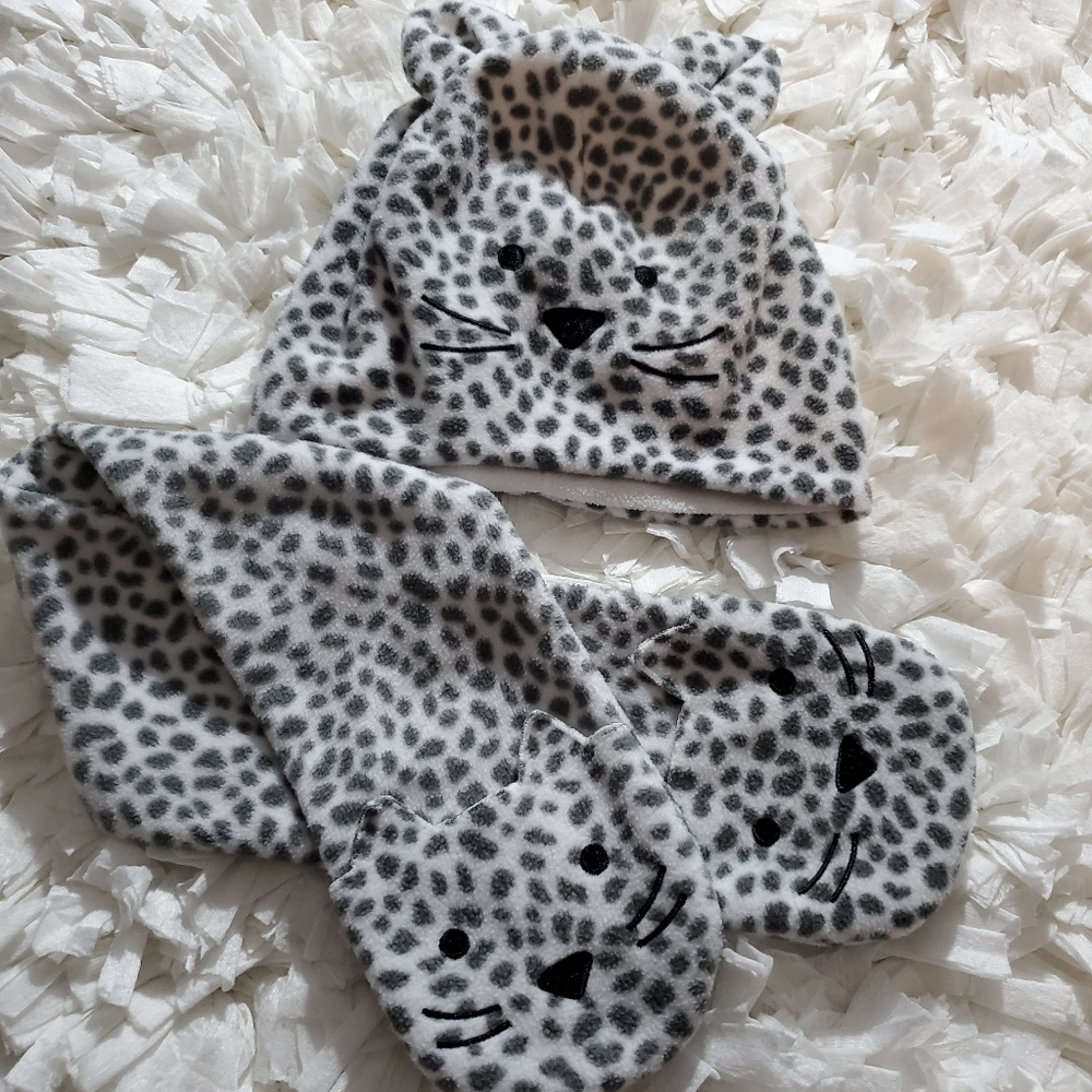 Gap fleece winter Hat and Scarf set